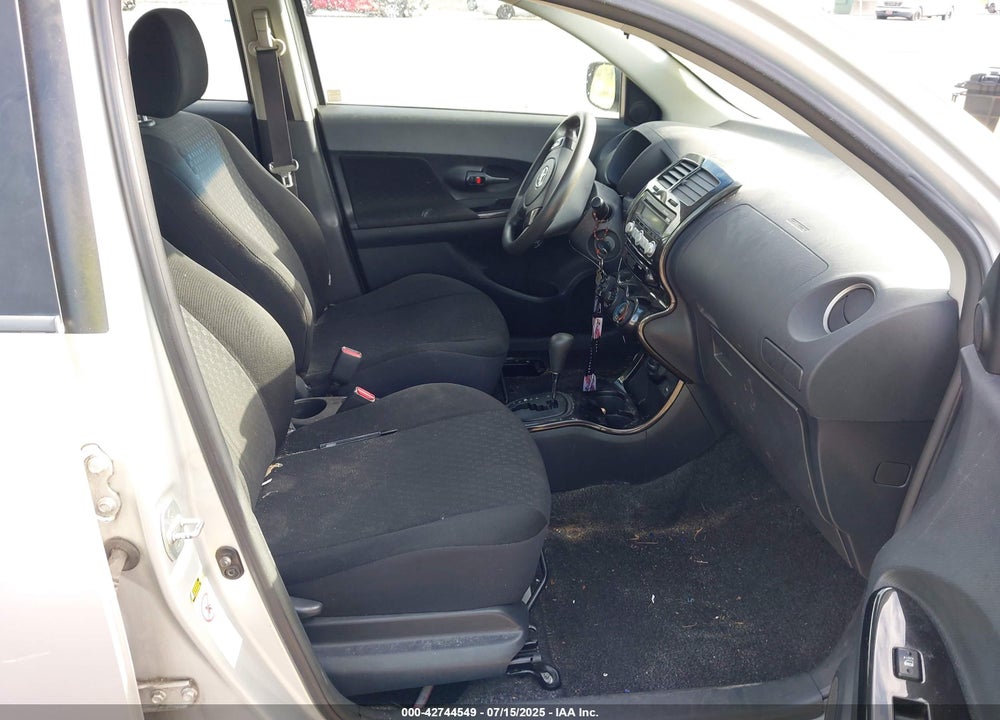 2009 SCION XD VIN: JTKKU10499J037702