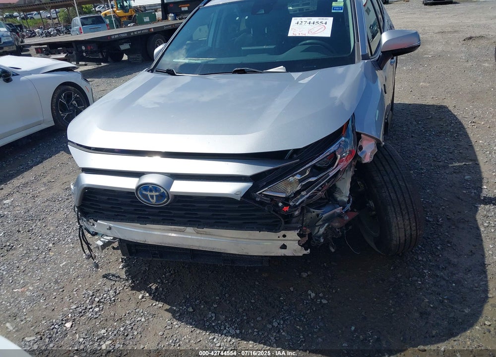 2021 TOYOTA RAV4 HYBRID XLE VIN: 4T3RWRFV8MU046559