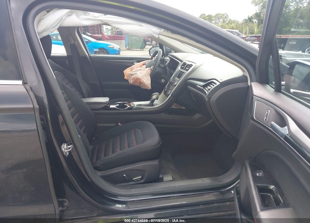 2015 FORD FUSION VIN: 3FA6P0H94FR269352