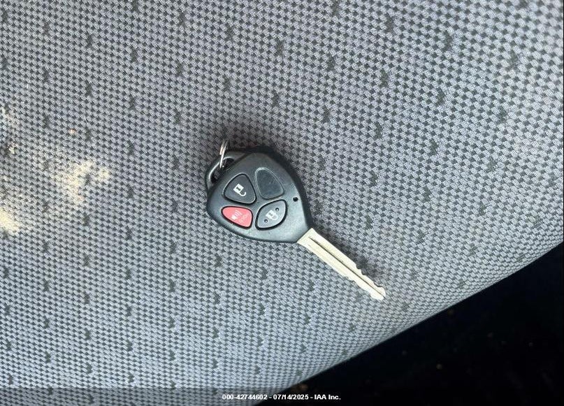 2010 TOYOTA YARIS VIN: JTDKT4K34A5324216