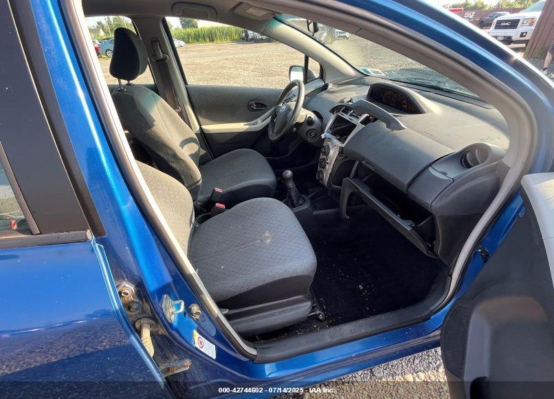 2010 TOYOTA YARIS VIN: JTDKT4K34A5324216
