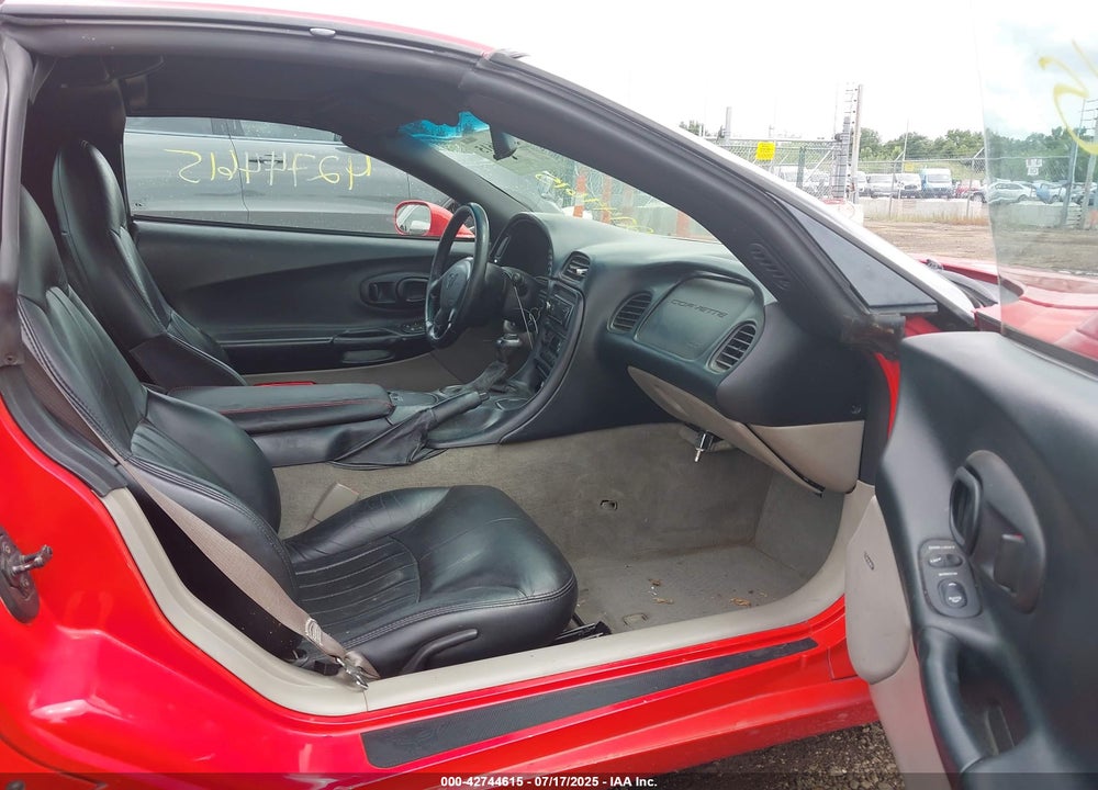 2002 CHEVROLET CORVETTE VIN: 1G1YY22G425134123