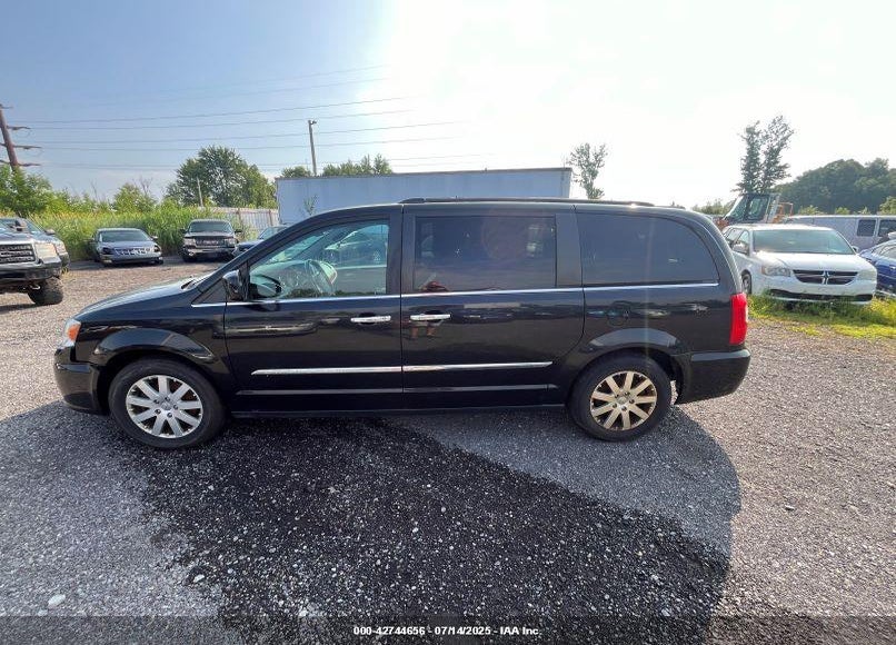 2015 CHRYSLER TOWN & COUNTRY TOURING VIN: 2C4RC1BG9FR699772