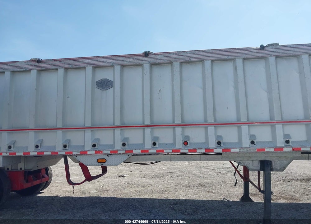 2000 MAC TRAILER MFG TRAILER VIN: 5MADN4222YC003056
