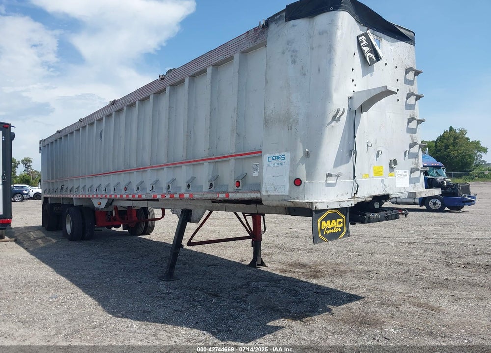 2000 MAC TRAILER MFG TRAILER VIN: 5MADN4222YC003056