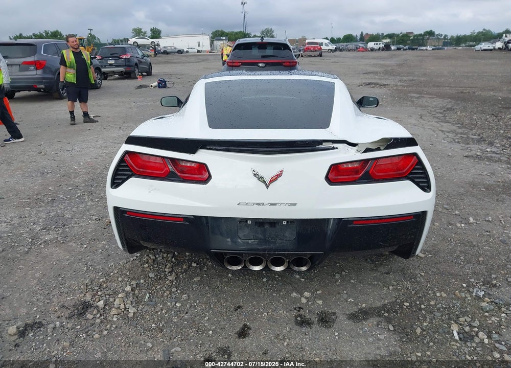 2015 CHEVROLET CORVETTE VIN: 1G1YM2D72F5119618