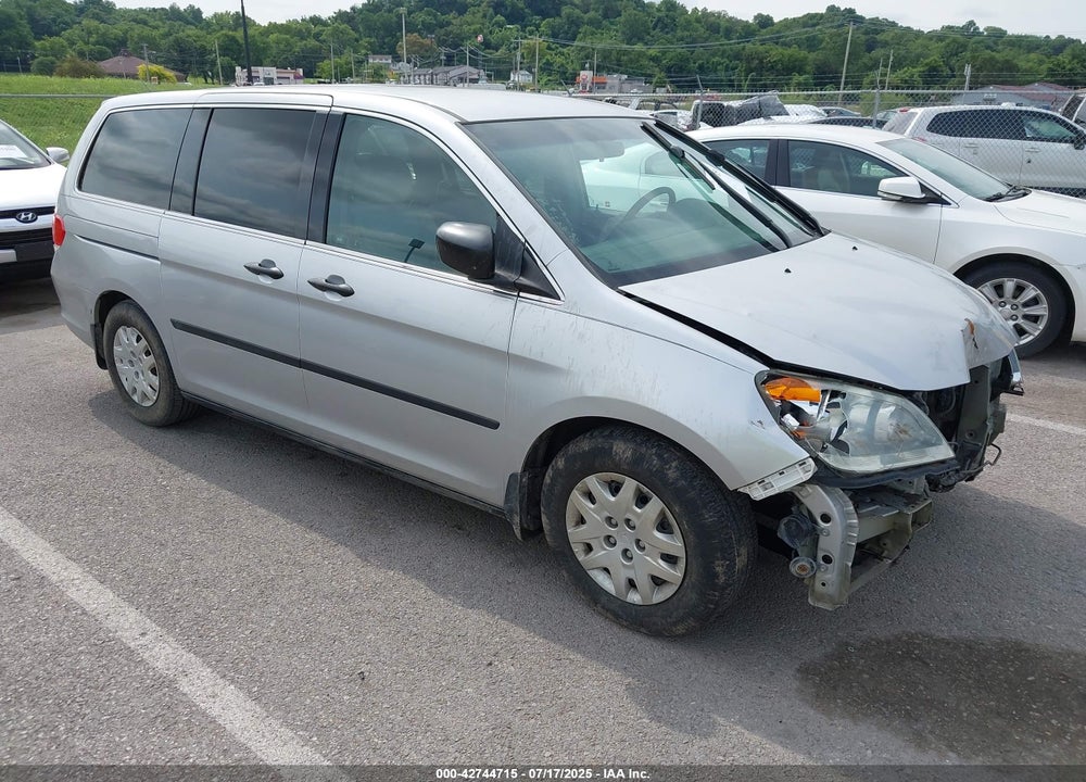 2010 HONDA ODYSSEY LX VIN: 5FNRL3H25AB110096