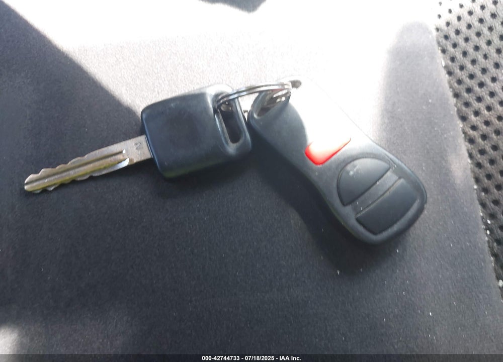 2007 NISSAN PATHFINDER VIN: 5N1AR18W47C620461