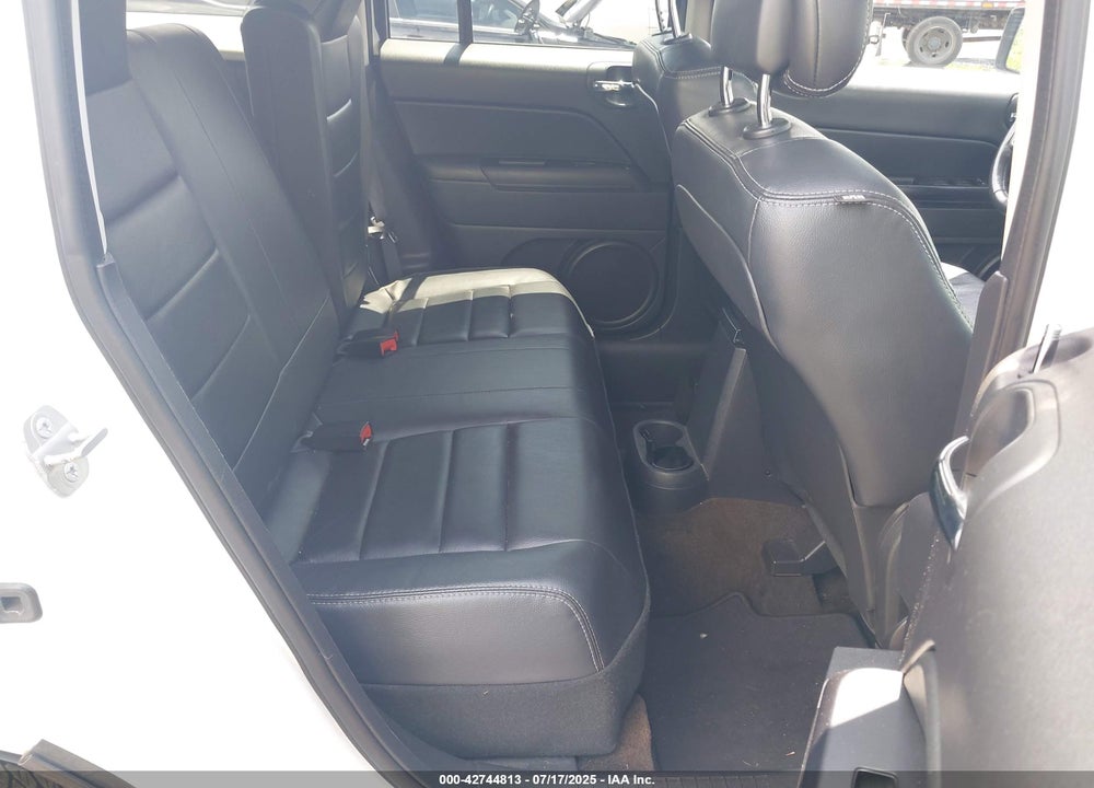 2014 JEEP PATRIOT VIN: 1C4NJPFA0ED889300
