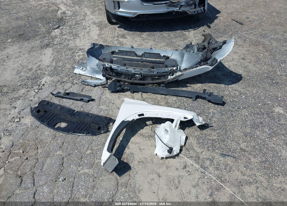 2021 LEXUS NX 300 VIN: JTJDARBZ4M5022605