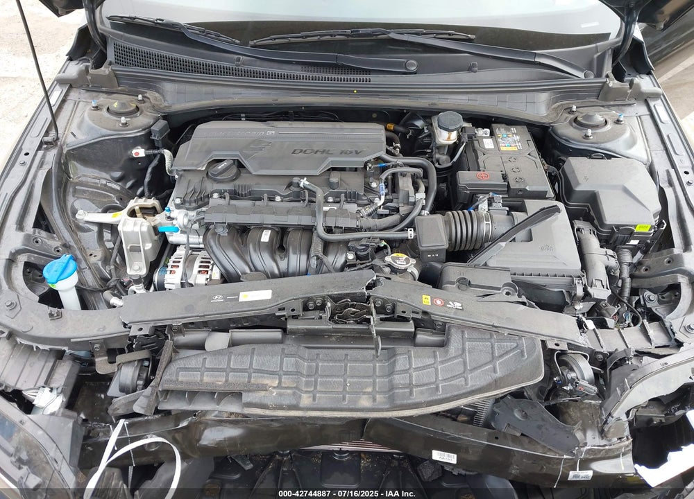 2025 HYUNDAI ELANTRA VIN: KMHLL4DG5SU939896
