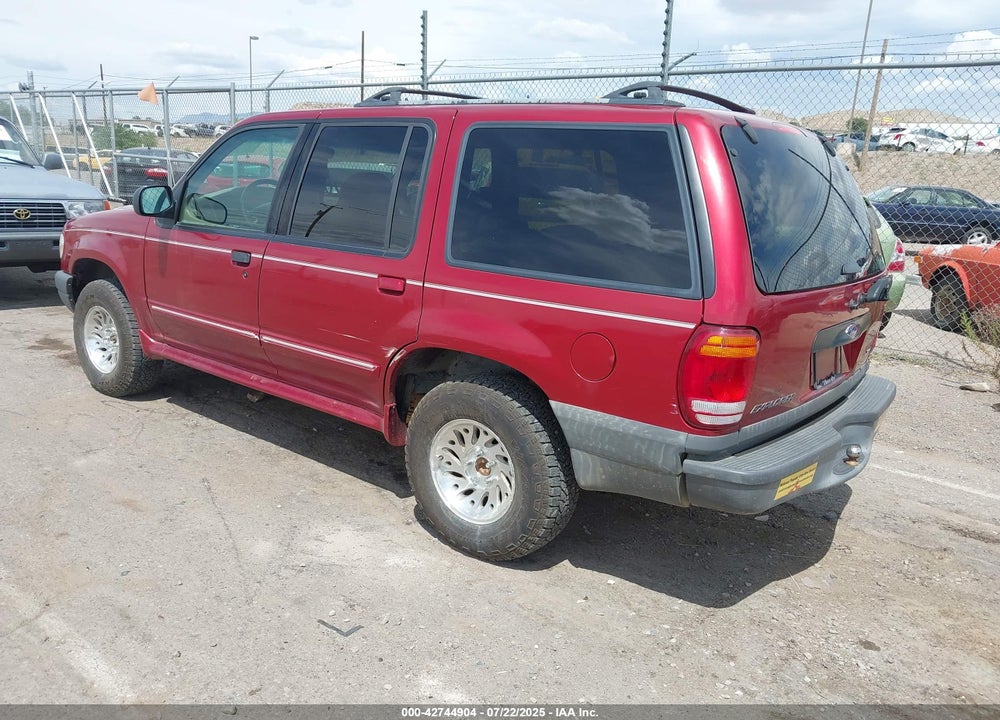 2000 FORD EXPLORER XLS VIN: 1FMZU72XXYUB20077
