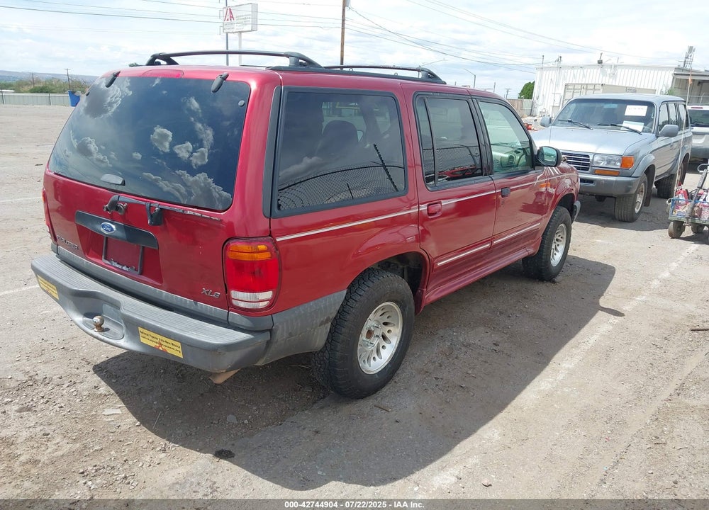2000 FORD EXPLORER XLS VIN: 1FMZU72XXYUB20077