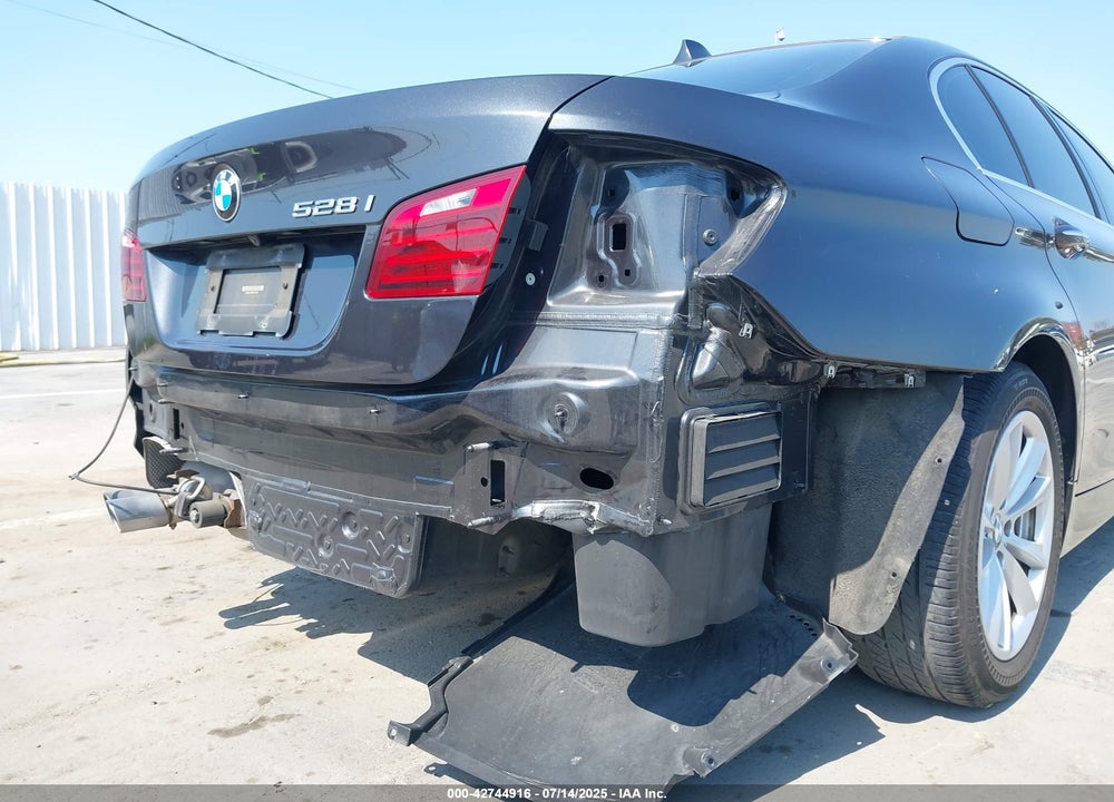 2014 BMW 5 SERIES VIN: WBA5A5C58ED507636