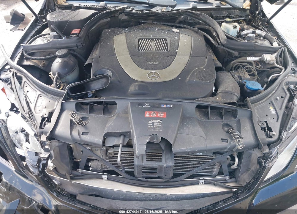 2011 MERCEDES-BENZ E 550 VIN: WDDKK7CFXBF104724