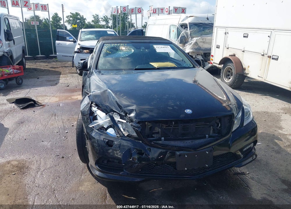 2011 MERCEDES-BENZ E 550 VIN: WDDKK7CFXBF104724