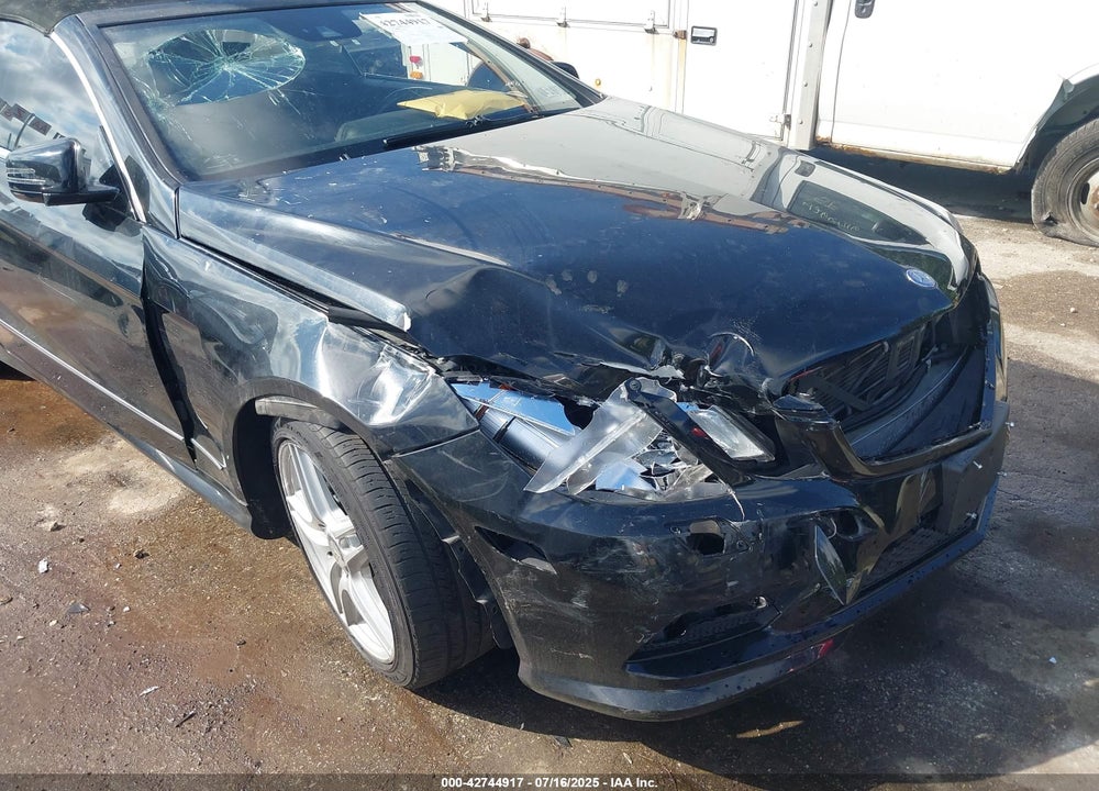 2011 MERCEDES-BENZ E 550 VIN: WDDKK7CFXBF104724
