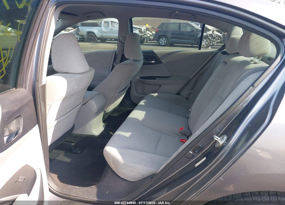 2013 HONDA ACCORD VIN: 1HGCR2F32DA149401