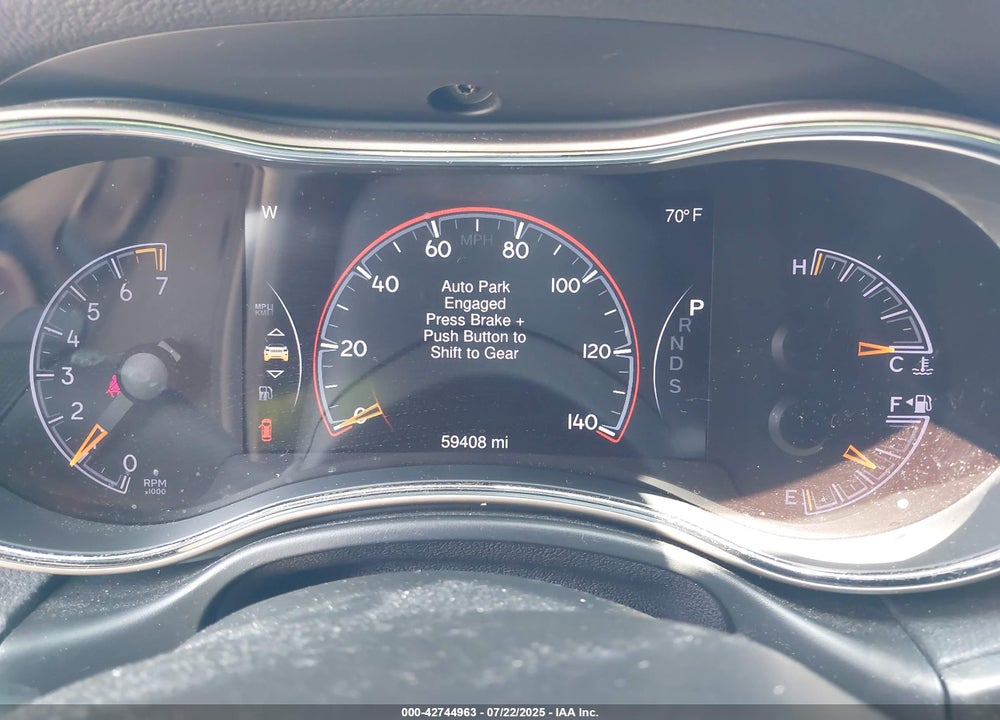 2015 JEEP GRAND CHEROKEE VIN: 1C4RJFAG1FC130167