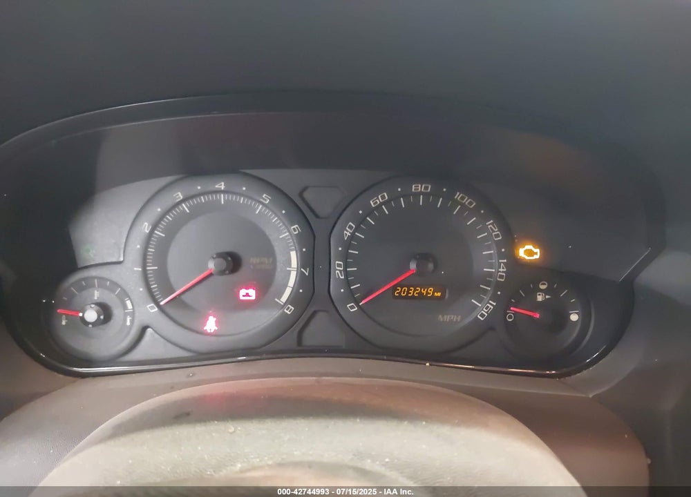 2004 CADILLAC SRX V8 VIN: 1GYEE63A240150982