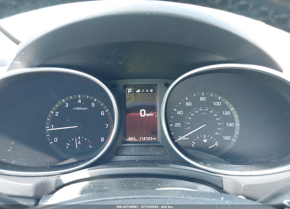 2017 HYUNDAI SANTA FE SPORT 2.4L VIN: 5NMZUDLB1HH001685