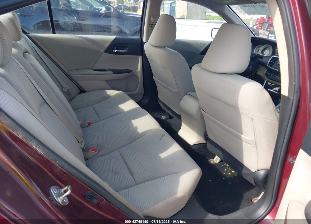 2017 HONDA ACCORD VIN: 1HGCR2F3XHA302905