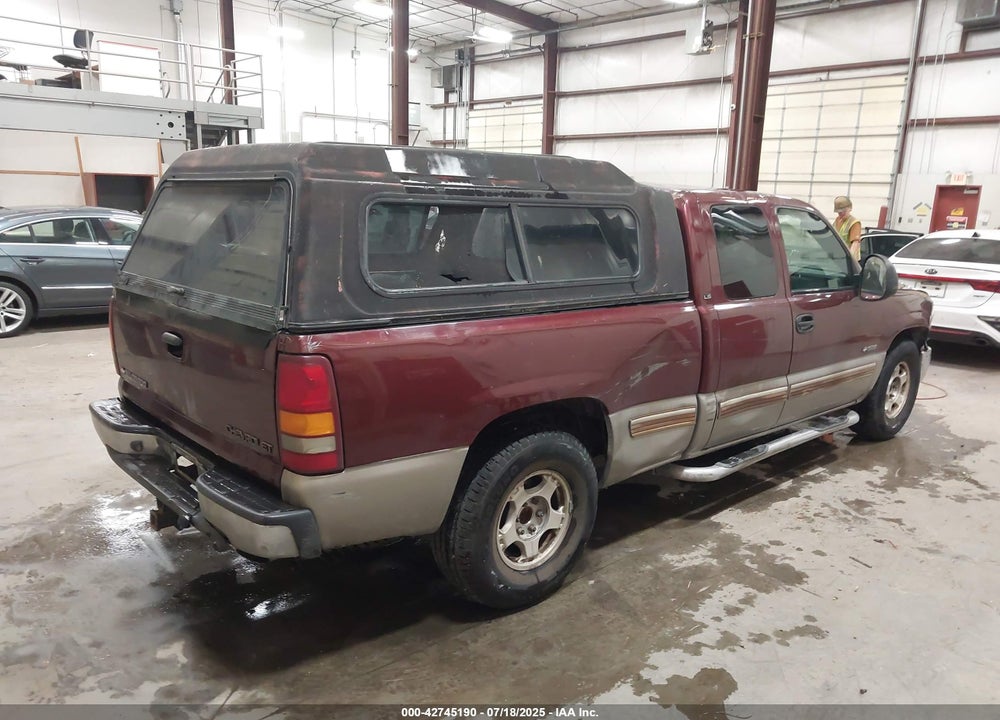 2001 CHEVROLET SILVERADO 1500 LS VIN: 2GCEC19T411285422