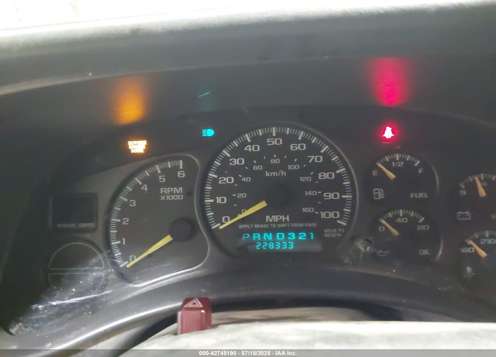 2001 CHEVROLET SILVERADO 1500 LS VIN: 2GCEC19T411285422