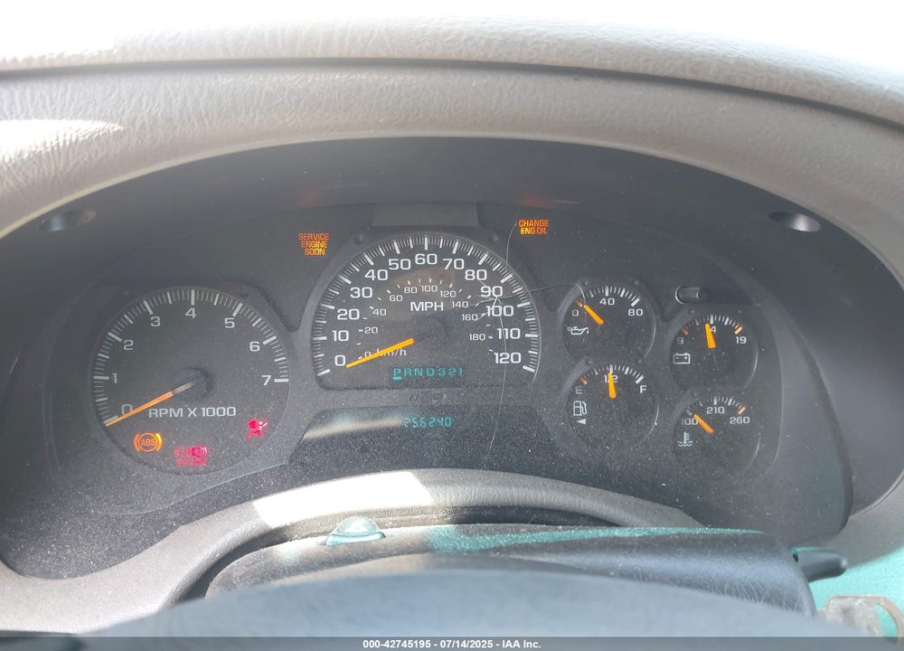 2003 CHEVROLET TRAILBLAZER LS VIN: 1GNDS13SX32298586