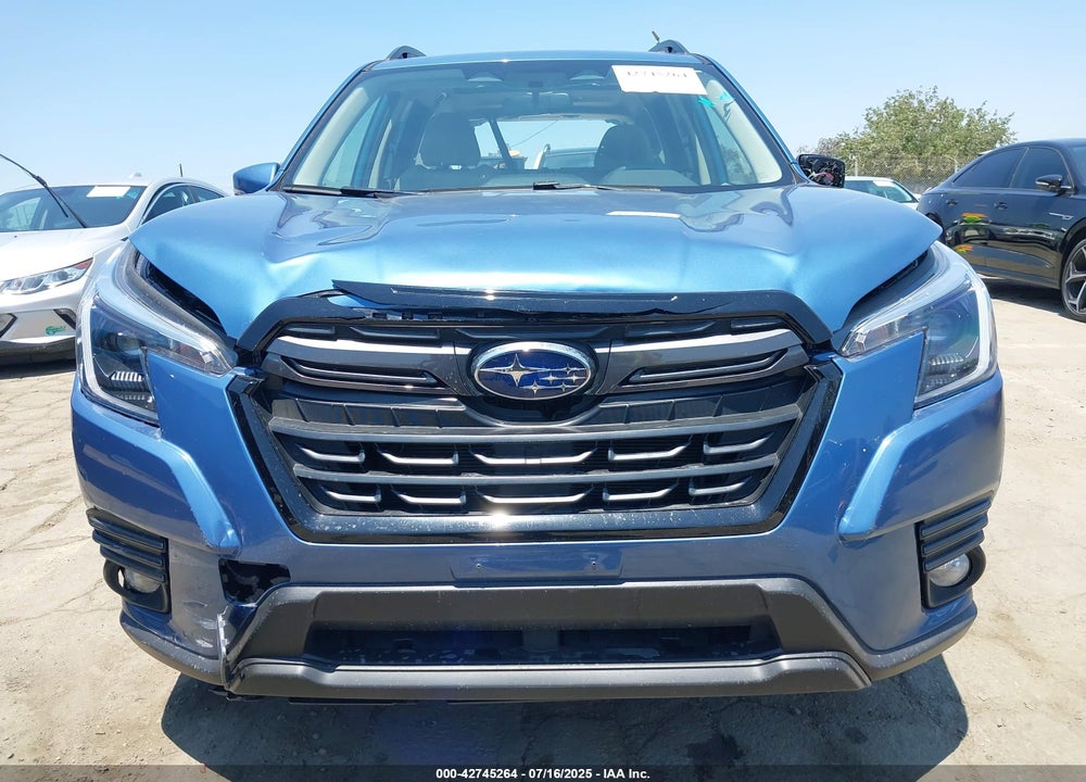 2022 SUBARU FORESTER LIMITED VIN: JF2SKAPC1NH446855