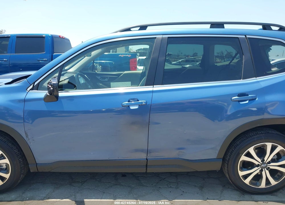 2022 SUBARU FORESTER LIMITED VIN: JF2SKAPC1NH446855