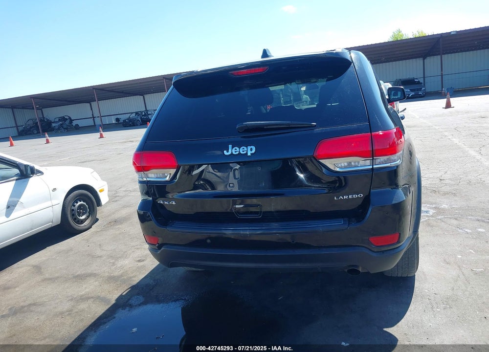 2018 JEEP GRAND CHEROKEE VIN: 1C4RJFAG6JC507620