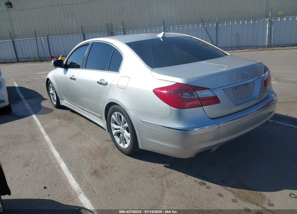 2012 HYUNDAI GENESIS VIN: KMHGC4DD8CU178757