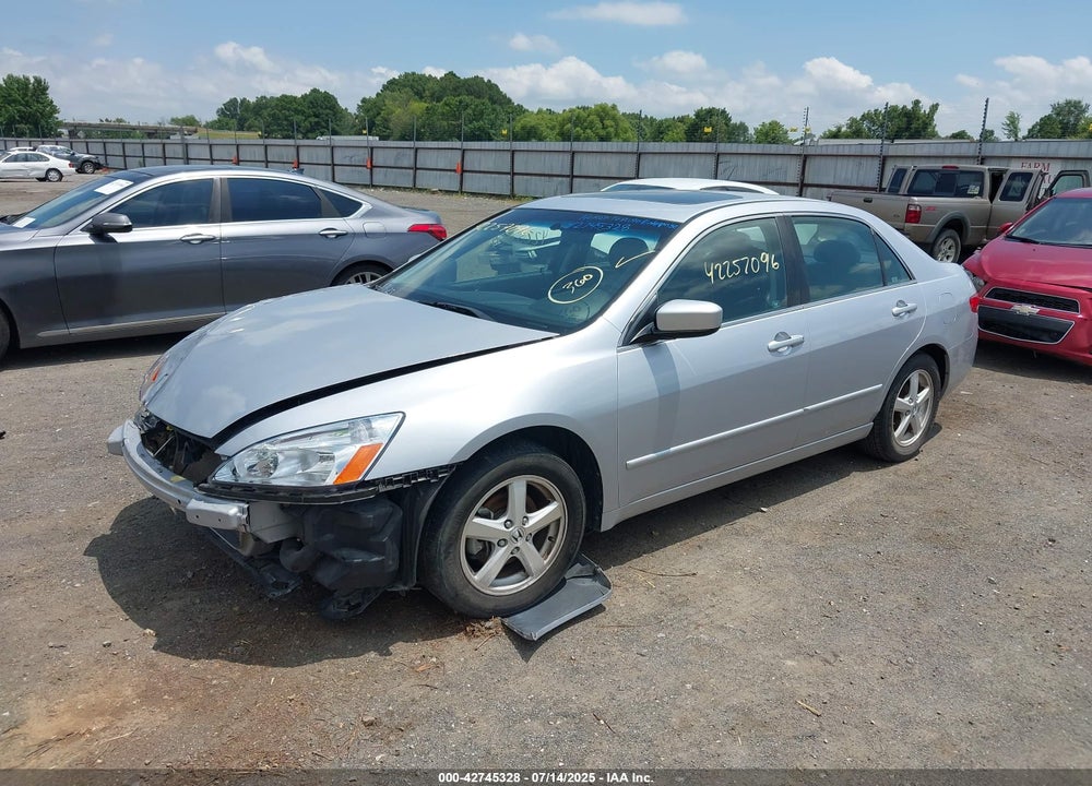 2005 HONDA ACCORD 2.4 EX VIN: 1HGCM56875A174713