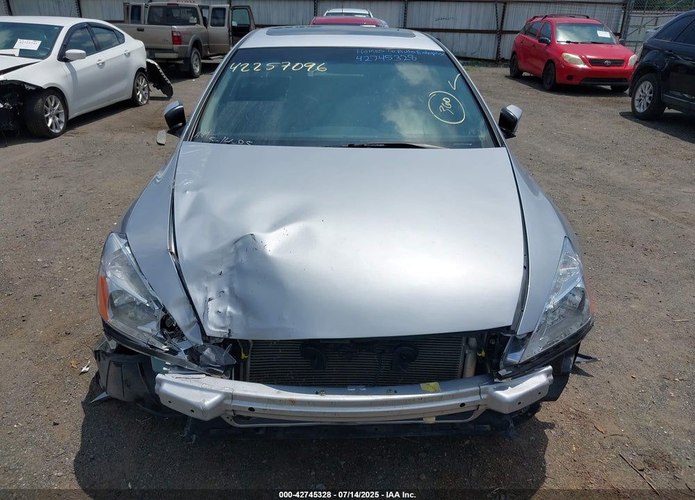 2005 HONDA ACCORD 2.4 EX VIN: 1HGCM56875A174713