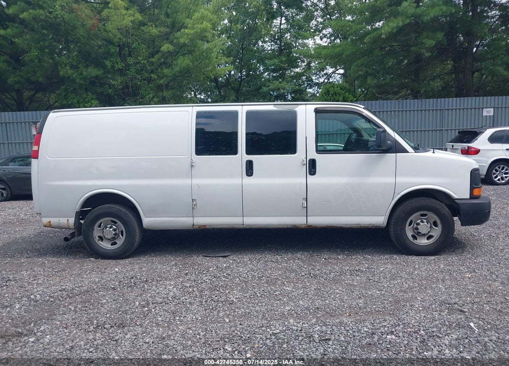 2011 CHEVROLET EXPRESS 2500 WORK VAN VIN: 1GCWGGCA9B1181132