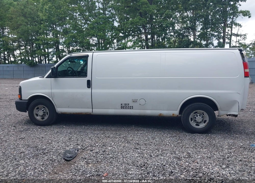2011 CHEVROLET EXPRESS 2500 WORK VAN VIN: 1GCWGGCA9B1181132