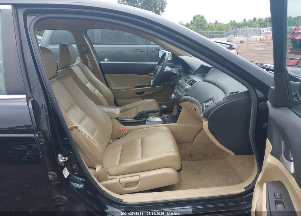 2012 HONDA ACCORD VIN: 1HGCP2F60CA098835