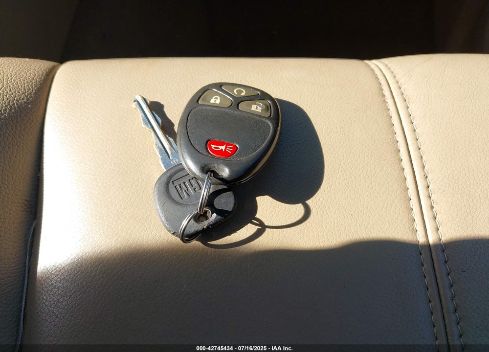 2012 GMC SIERRA 2500HD SLT VIN: 1GT121C81CF149119