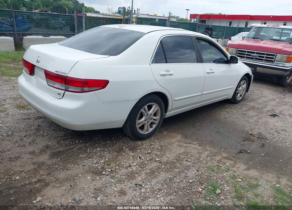 2004 HONDA ACCORD 2.4 EX VIN: 1HGCM568X4A151845