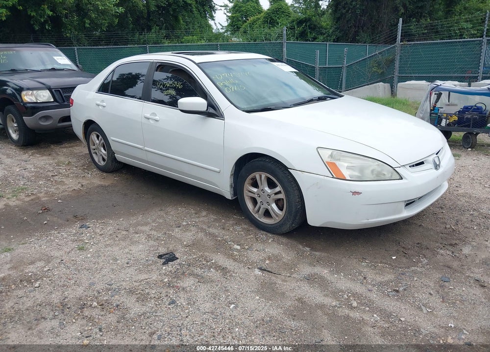 2004 HONDA ACCORD 2.4 EX VIN: 1HGCM568X4A151845