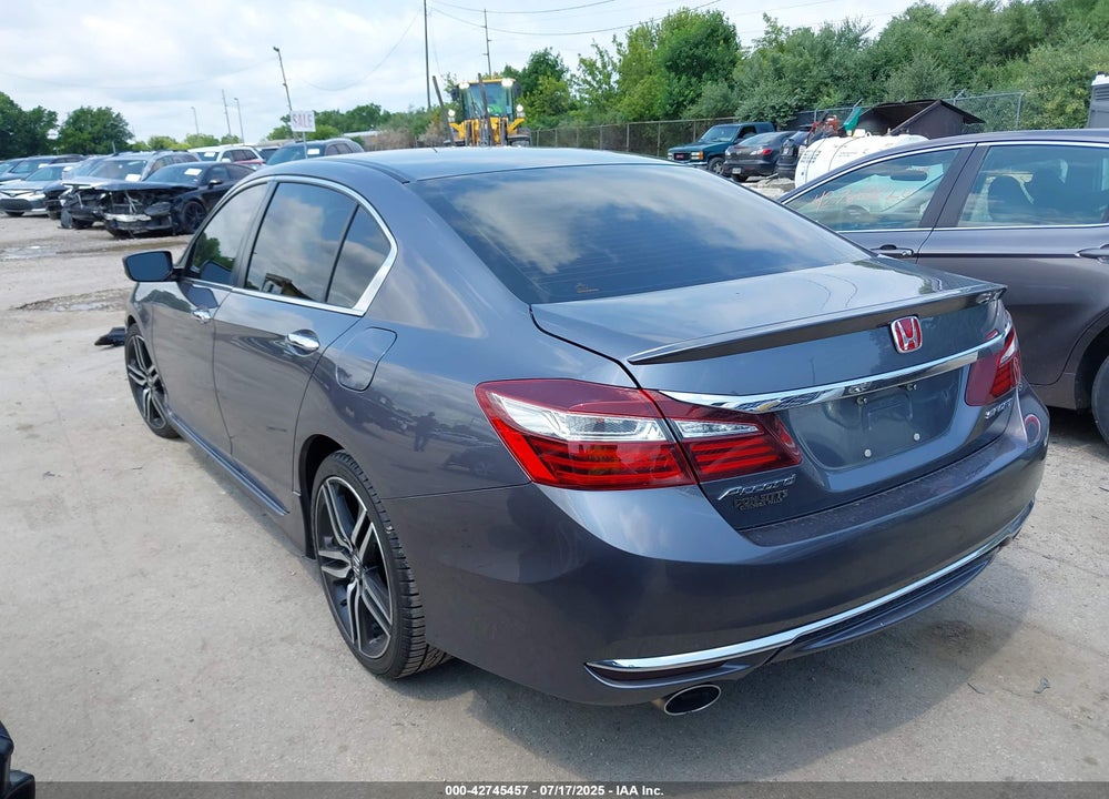 2017 HONDA ACCORD VIN: 1HGCR2F58HA099689