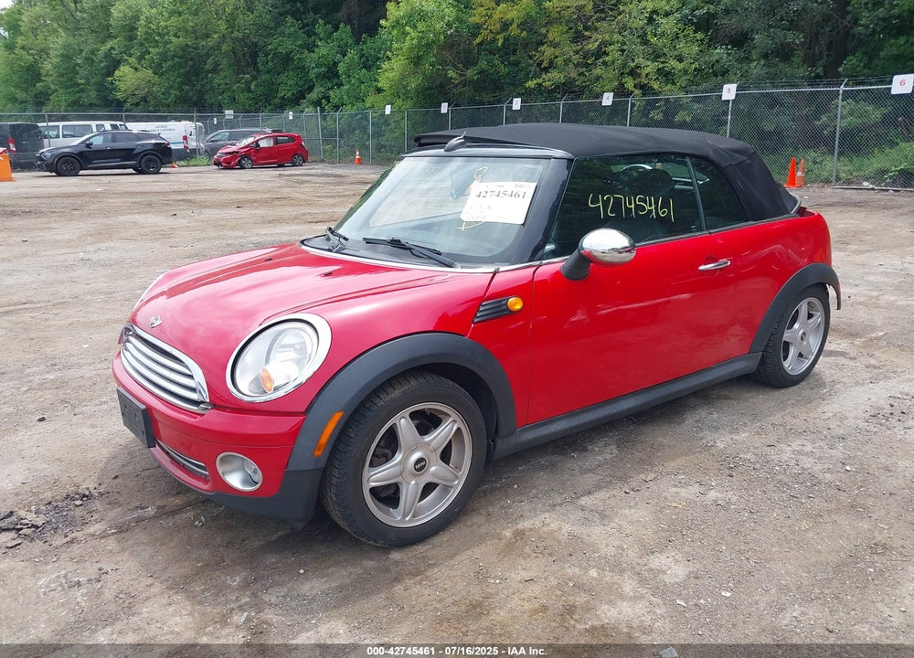 2009 MINI COOPER VIN: WMWMR33579TU95077