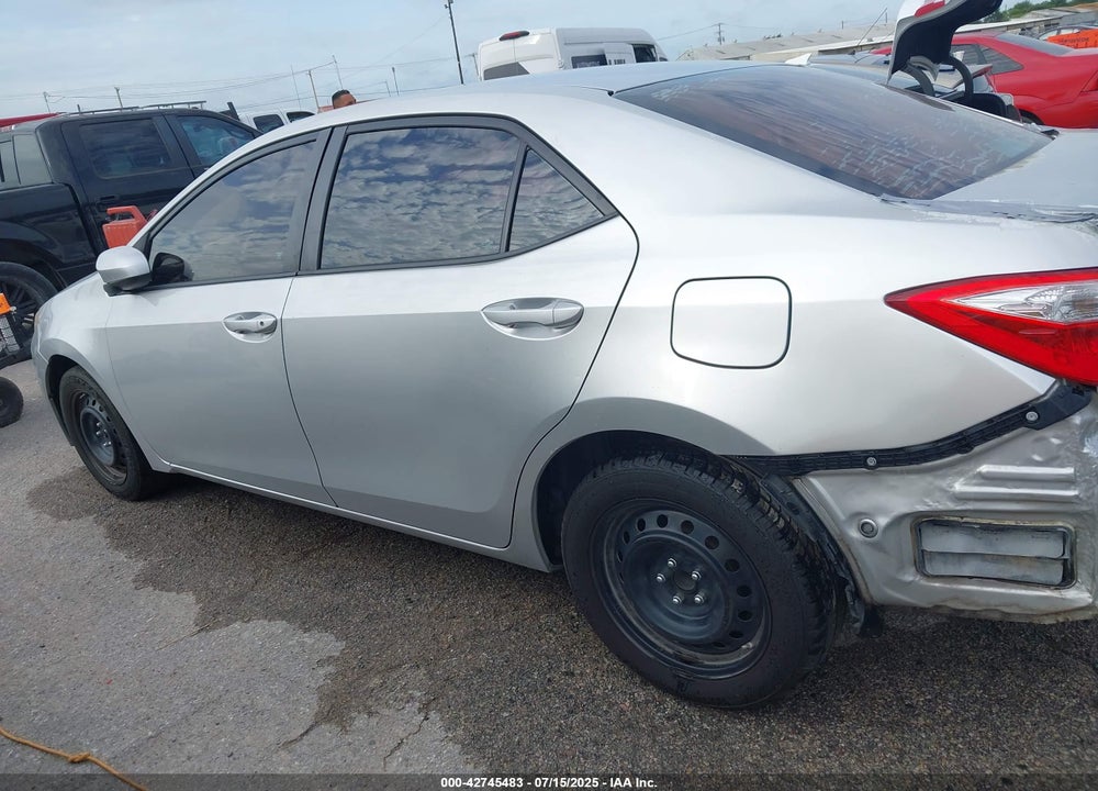 2015 TOYOTA COROLLA VIN: 5YFBURHE5FP294799