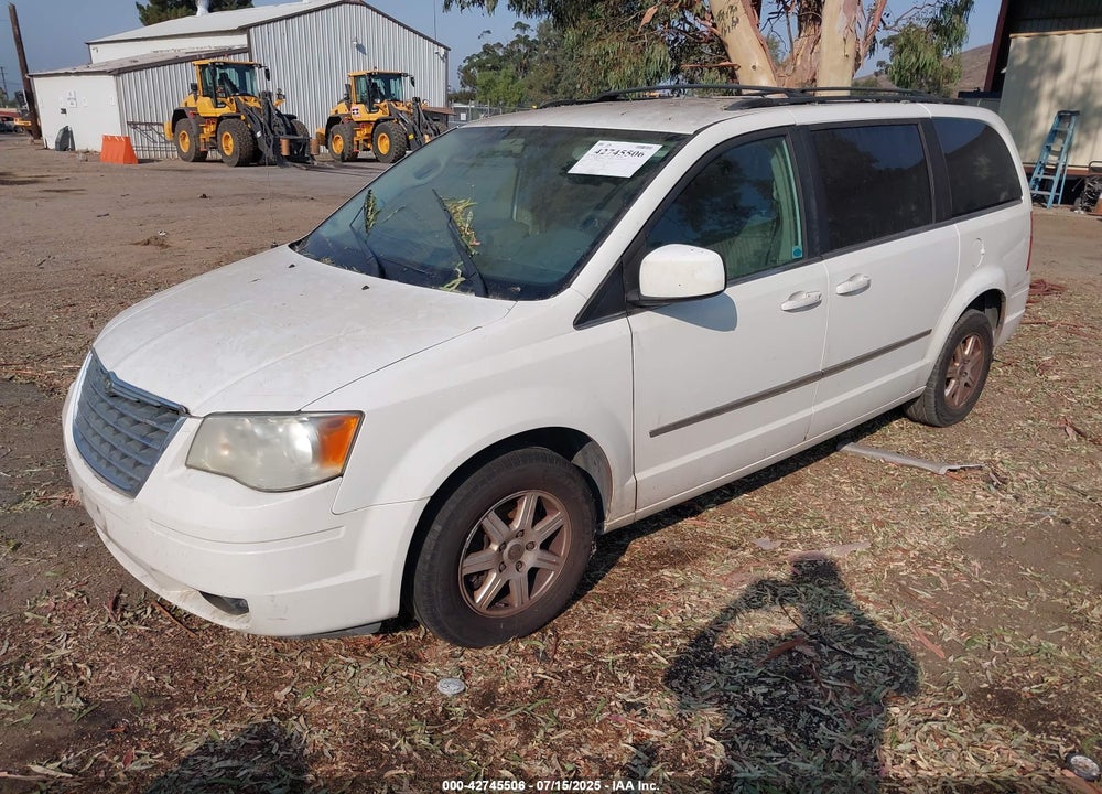 2009 CHRYSLER TOWN & COUNTRY VIN: 2A8HR54119R585191