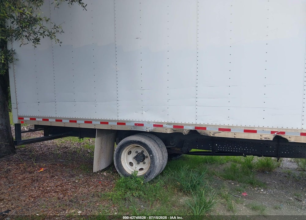 2018 ISUZU NPR HD VIN: 54DC4W1B2JS805570