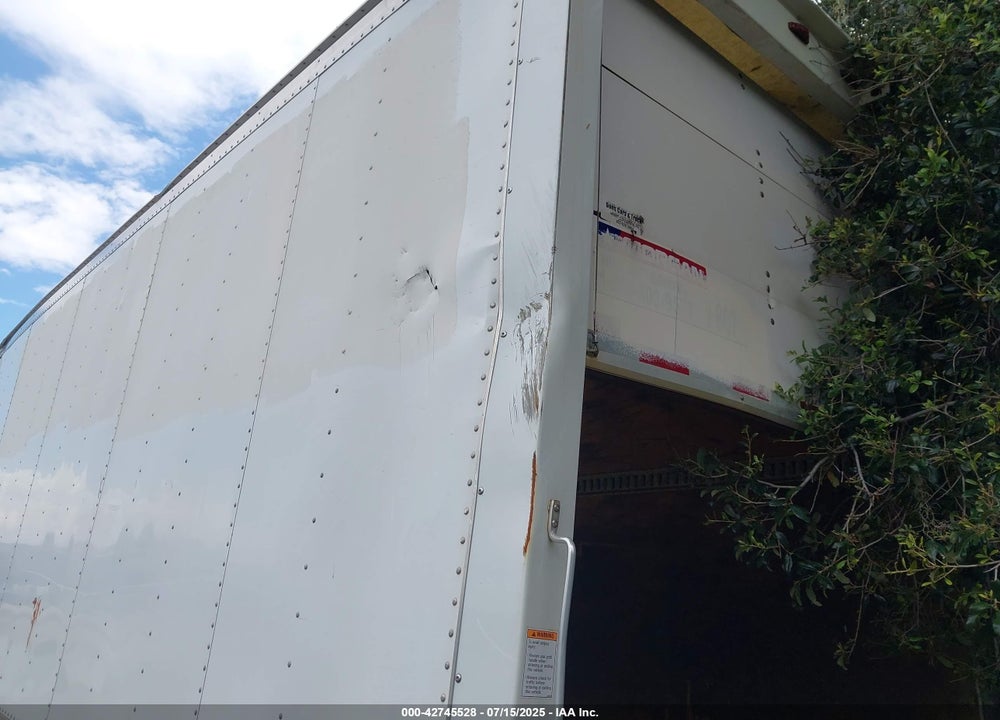 2018 ISUZU NPR HD VIN: 54DC4W1B2JS805570