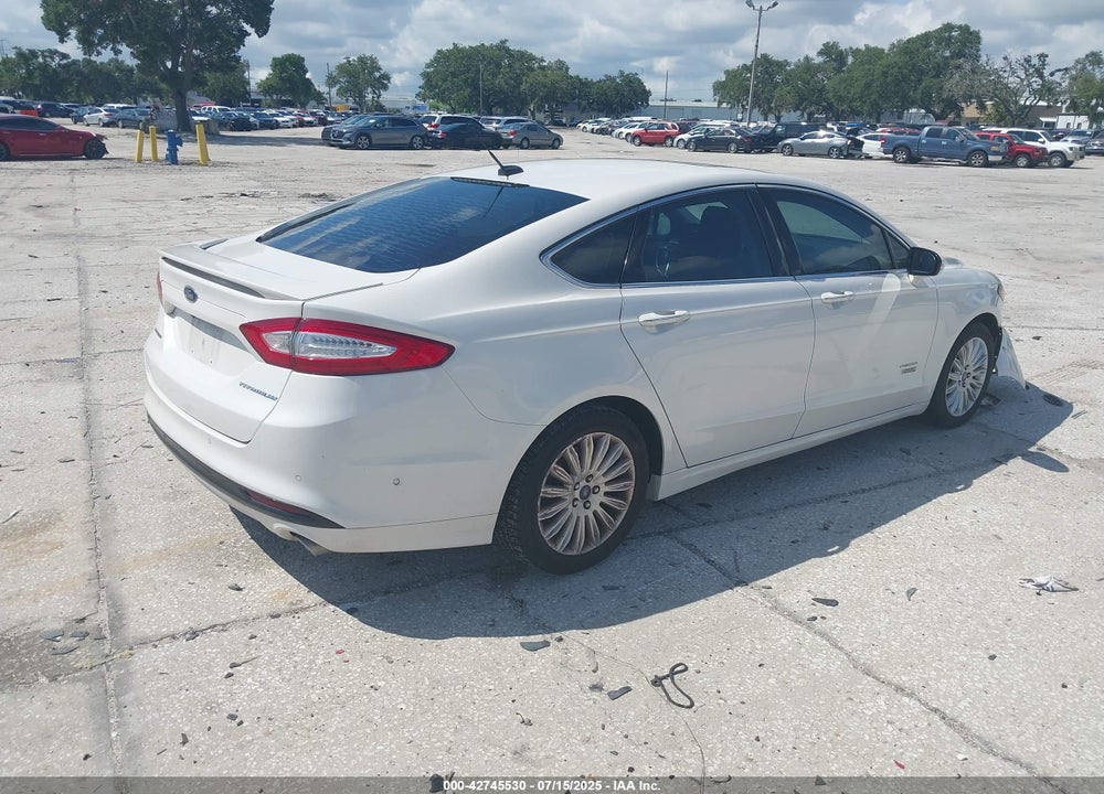 2013 FORD FUSION ENERGI VIN: 3FA6P0SU0DR239890
