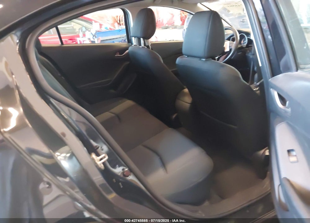 2015 MAZDA 3 I SPORT VIN: JM1BM1U72F1272479