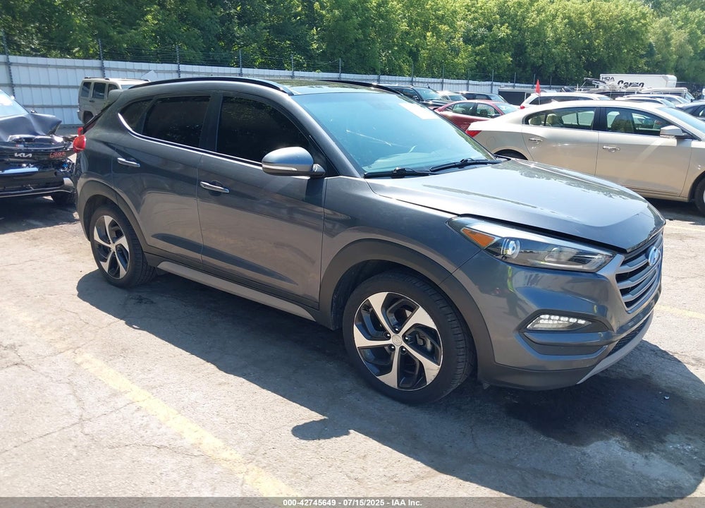 2018 HYUNDAI TUCSON VALUE VIN: KM8J3CA27JU815282